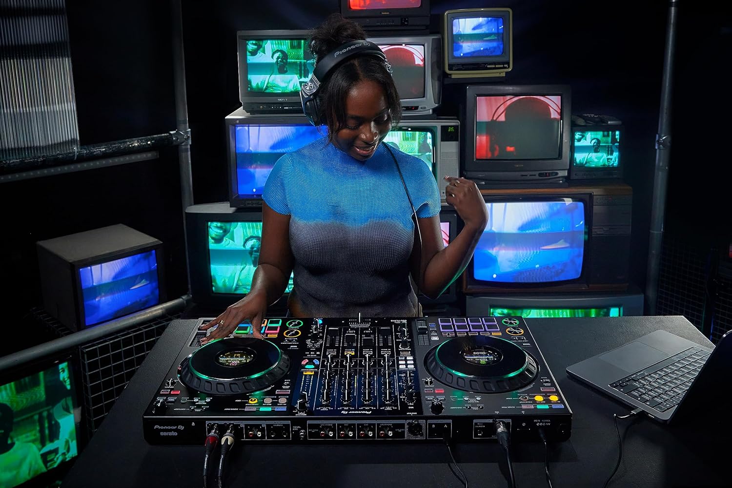 🔥Clearance Sale🔥 Pioneer DJ DDJ-FLX10 4-deck DJ Controller